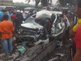 Lakalantas Mini Bus Vs Truk di Tebing Tinggi, 1 Meninggal Dunia