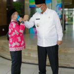 Plt Walikota Medan, Akhyar Nasution saat melepas kafilah Kota Medan di Balai Kota Medan, Jumat (4/9/2020).