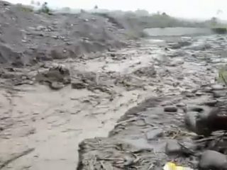 Banjir Lahar Dingin Sinabung Kembali Terjang Pemukiman