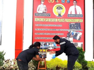 Markas Polres Padangsidimpuan Sediakan Cuci Tangan guna menerapkan protokol kesehatan, Rabu (16/9/2020).