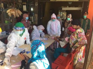 Rapid test massal di Pasar Gunungtua, Padang Bolak, Kamis (17/9/2020).