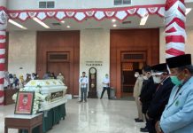 Penyemayaman jenazah Anggota DPRD Sumut, Gedung Paripurna DPRD Sumut, Jalan Imam Bonjol, Medan, Selasa (22/9/2020) pagi.