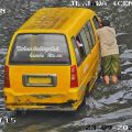 Angkutan Kota yang terkena banjir di Jalan Jawa Center.