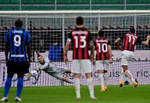 AC Milan dan Inter Milan masih menguasai klasemen sementara. AC Milan mengatasi Benevento 0-2. Sementara Inter menang 6-2 atas Crotone.(ist)