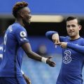 Pemain Chelsea, Ben Chilwell saat merayakan gol nya ke gawang Crystal Palace.