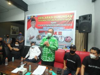 Diskusi Eksponen Cipayung Plus Kota Medan bersama Akhyar Nasution pada Senin (5/10/2020) malam di Roda Tiga Bistro & Cafe.