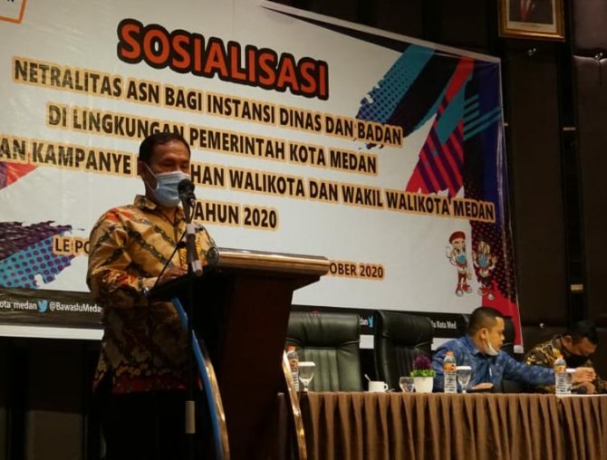 Kepala BKD dan PSDM Kota Medan, Muslim Harahap saat sosialisasi kepada ASN
