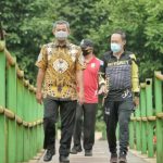 Pjs Walikota Medan, Arief Sudarto Tri nugroho usai rapat evaluasi penanganan Covid-19 di Taman Cadika.