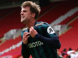 Patrick Bamford layak diperhatikan untuk menjadi striker baru Inggris. Bamford merupakan anak pebisnis ulung di Inggris yang menolak beasiswa Harvard dan memilih bermain sepakbola.