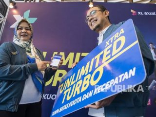 Rd Sofia Purbayanti (kiri)