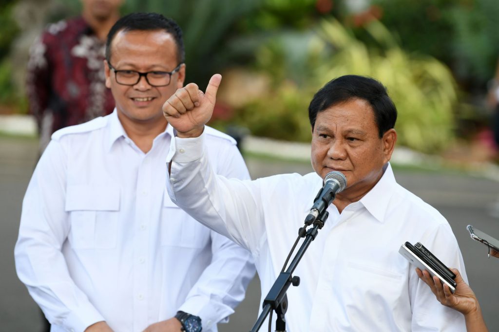 Edhy Prabowo saat bersama Prabowo Subianto