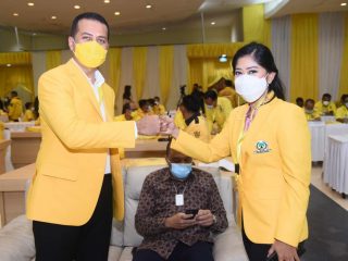 Ketua DPP Partai Golkar Bidang Media dan Pengalangan Opini, Meutya Hafid dan Musa Rajekshah.