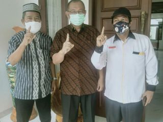 Calon Walikota Medan, Akhyar Nasution serta Tokoh masyarakat Brayan Kota, Zulham dan Muhammad Nur