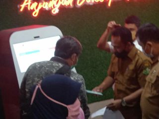 Kepala Disdukcapil resmikan Anjungan Dukcapil Mandiri (ADM) milik Pemko Medan.