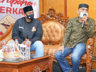Calon Walikota Medan nomor urut 2, Bobby Nasution dan Ketua JBMI, Amrah Saragih