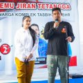 Bobby Nasution dan Kahiyang Ayu pada acara temu jiran di Lapangan Basket Komplek Tasbih.