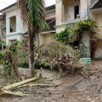 Kondisi perumahan di Tanjung Selamat, usai diterjang banjir. Korban tewas mencapai 5 orang.(finta/kaldera)