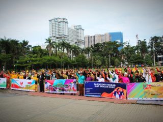 Kadispar Kota Medan dan masyarakat pariwisata Kota Medan deklarasi kesiapan pariwisata di 2021 meski dalam situasi pandemi, di Lapangan Merdeka Medan, Senin (4/1/2021)