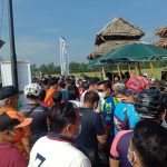 Suasana kerumunan dalam kegiatan Gubsu di Wisata Sawah Paloh Naga, Sabtu (16/1/2021).(ist)