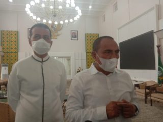 Gubsu didampingi Wagubsu saat memberikan keterangan pada wartawan, Jumat (22/1/2021).(finta/kaldera)