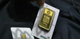 Harga emas Antam berada di level Rp955 ribu per gram