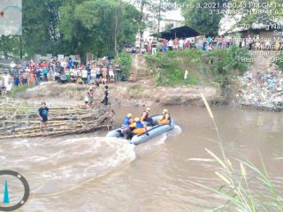 Aldi, 20, warga Kelurahan Sei Mati, Medan Maimun yang melompat ke sungai