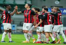 Zlatan Ibrahimovic mencetak dua dari empat gol dalam laga AC Milan vs Crotone