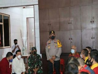 Menjelang perayaan Tahun Baru Imlek 2572, Kapolda Sumatera Utara Irjen Pol Martuani Sormin meminta umat Tionghoa tetap terapkan protokol kesehatan secara ketat.