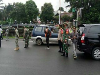 Seorang prajurit TNI ditembak kelompok bersenjata Papua