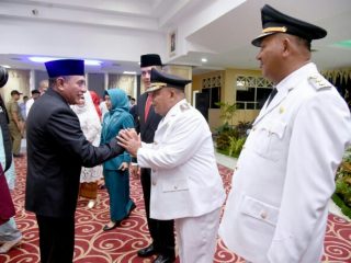 Bupati Langkat Terbit Rencana PA selama dua tahun kepemimpinannya membangun jalan desa dan kabupaten sepanjang 80 Km.
