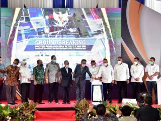 Gubernur Sumatera Utara (Sumut), Edy Rahmayadi secara resmi memimpin groundbreaking pembangunan Pembangkit Listrik Tenaga Gas dan Uap (PLTGU) di Kabupaten Batubara.