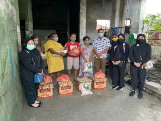 Ketua Ikatan Pengusaha Muslimah Indonesia (IPEMI) Medan, Sri Wahyuni, menegaskan kembali komitmen dan kepeduliannya terhadap kalangan masyarakat yang kurang beruntung secara ekonomi