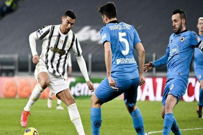 Juventus kembali ke jalur kemenangan. Setelah ditahan imbang Hellas Verona akhir pekan lalu, kini SI Nyonya Tua sukses merengkuh kemenangan atas Spezia pekan ke-25 Liga Seri-A dengan skor 3-0 di Stadion Allianz.
