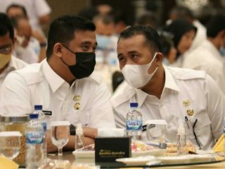 Walikota Medan, Bobby Afif Nasution mewarning jajarannya menggunakan anggaran pembangunan secara benar. Dia berharap amanah diberikan dilaksanakan dengan penuh tanggungjawab.