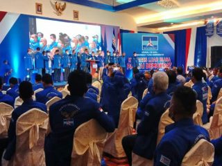 Meski tidak dihadiri oleh Moeldoko, Kongres Luar Biasa (KLB) Partai Demokrat menetapkan Moeldoko sebagai Ketua Umum Partai Demokrat berdasarkan hasil voting berdiri yang dilakukan saat prosesi KLB yang digelar di Hotel The Hill Sibolangit, Kabupaten Deliserdang, Jumat (5/3/2021).