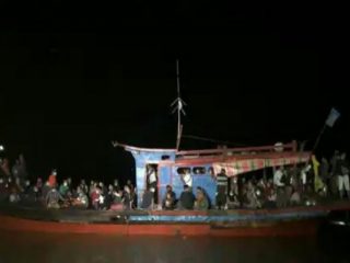 TNI Angkatan Laut (AL) menangkap 115 orang Tenaga Kerja Indonesia (TKI) ilegal di Perairan Pulau Jemur, Tanjungbalai, Asahan, Sumatera Utara (Sumut), Sabtu (13/3/2021).