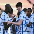 Inter Milan berhasil mencuri tiga poin dari kandang Torino usai menang dengan skor 1-2 di laga lanjutan Liga Italia 2020-2021, Minggu (14/3/2021) malam WIB.