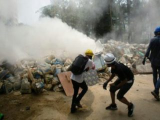 Sebanyak 183 orang dilaporkan tewas dibunuh aparat keamanan Myanmar sejak kudeta militer berlangsung pada 1 Februari lalu.