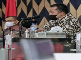Wakil Walikota Medan, Aulia Rachman menilai penanganan infrastruktur selama ini tidak sinkron.