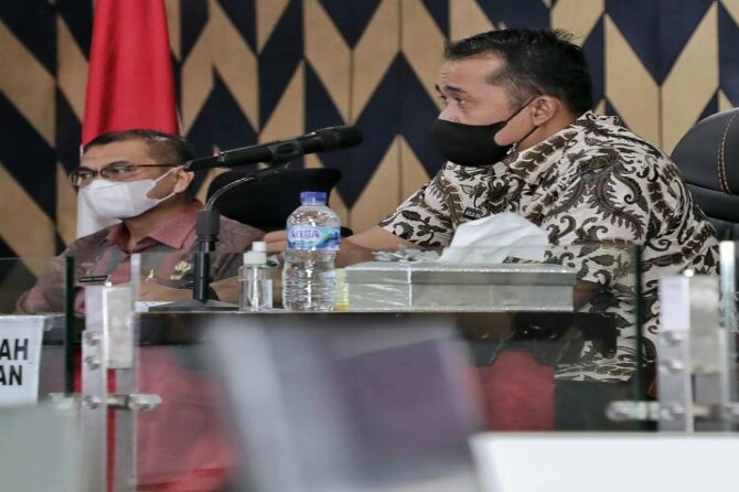 Wakil Walikota Medan, Aulia Rachman menilai penanganan infrastruktur selama ini tidak sinkron.
