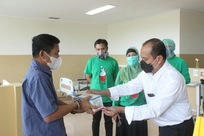 Wakil Rektor I Universitas Sumatera Utara Dr Edy Ikhsan mengingatkan pasien ginjal harus lebih memahami penyakitnya.