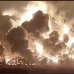 Kilang minyak milik PT Pertamina di Balongan, Indramayu, Jawa Barat, terbakar. Kebakaran diduga terjadi pada pukul 00.45 WIB, Senin (29/3/2021).