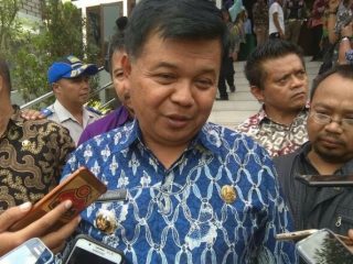 Komisi Pemberantasan Korupsi menetapkan Bupati Bandung Barat periode 2018-2023 AA Umbara sebagai tersangka terkait dugaan korupsi Pengadaan Barang Tanggap Darurat Bencana Pandemi Covid 19