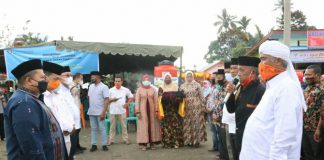 Anggota Komisi XI DPR RI, Gus Irawan Pasaribu didampingi Bupati Tapanuli Selatan (Tapsel) melaksanakan reses ke Kelurahan Arse Nauli, Kecamatan Arse, Minggu (7/3/2021) sore.
