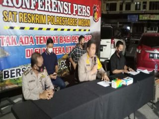 Pihak kepolisian telah menahan 10 orang anggota Forum Umat Islam ( FUI ) Medan terkait kasus dugaan pembubaran paksa pertunjukan kuda kepang di Jalan Merpati, Kelurahan Sei Kambing B, Kecamatan Medan Sunggal, Jumat (2/4/2021).