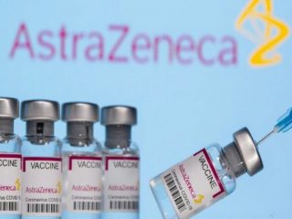 Uni Eropa buka kemungkinan tak lagi memesan vaksin Covid-19 buatan AstraZeneca terkait masalah ketepatan pengiriman vaksin.