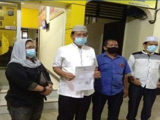 Sejumlah anggota Dewan Perwakilan Rakyat Daerah (DPRD) Kota Padangsidempuan, Sumatera Utara (Sumut) melaporkan pimpinannya ke Polres Padangsidempuan atas dugaan kasus suap pengesahan LKPJ Wali Kota Tahun 2020, Rabu (21/4/2021) dinihari.