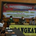 Polres Langkat menggelar rapat koordinasi lintas sektoral Oprasi Ketupat Toba 2021 di Aula Wirasatya Polres Langkat, Senin (26/4/2021).