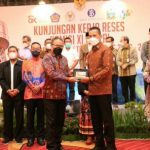 Anggota Komisi XI DPR RI dari dapil 2 Sumut Gus Irawan Pasaribu mengikuti kunjungan kerja Komisi XI ke Pemprvosu untuk mengetahui berbagai kebijakan telah ditempuh oleh Pemerintah Provinsi (Pemprov) Sumatera Utara (Sumut) dalam mempercepat pemulihan ekonomi.