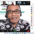 Ketum Aspikom Pusat Dr Muhammad Sulhan saat memberikan sambutan dalam webinar MBKM Aspikom Korwil Sumut, Kamis (1//4/2021)